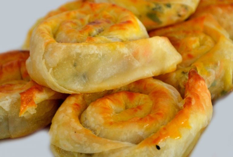 evde patatesli börek