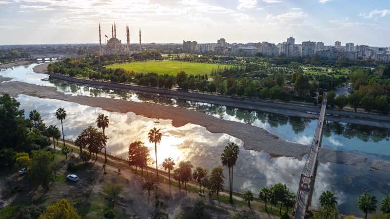 Touristica ile Hayalindeki Seyahatlerle Dünyanı Gez!