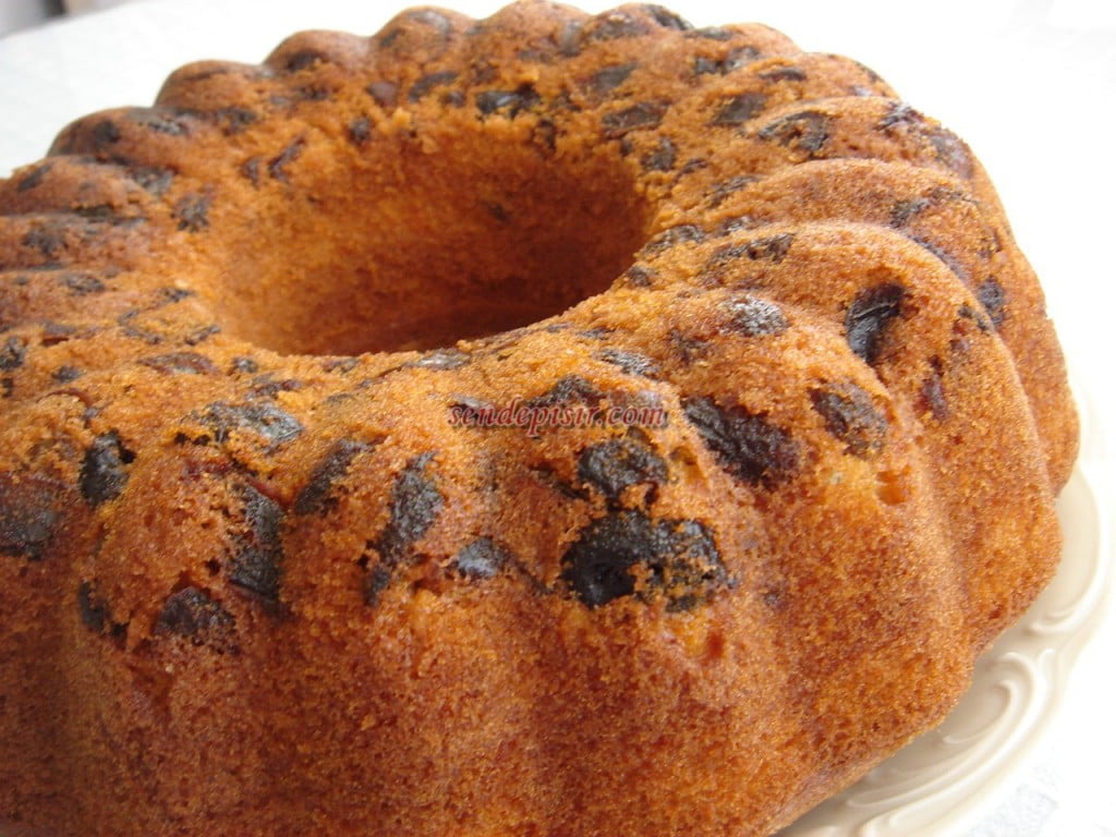 Üzümlü kek